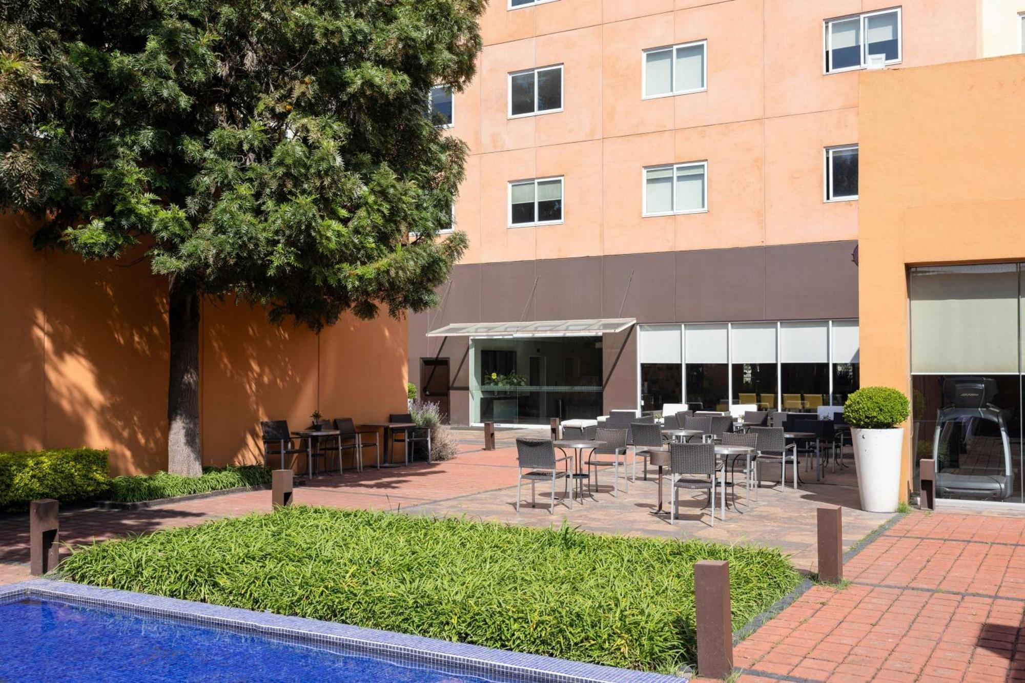 Courtyard Toluca Tollocan Extérieur photo