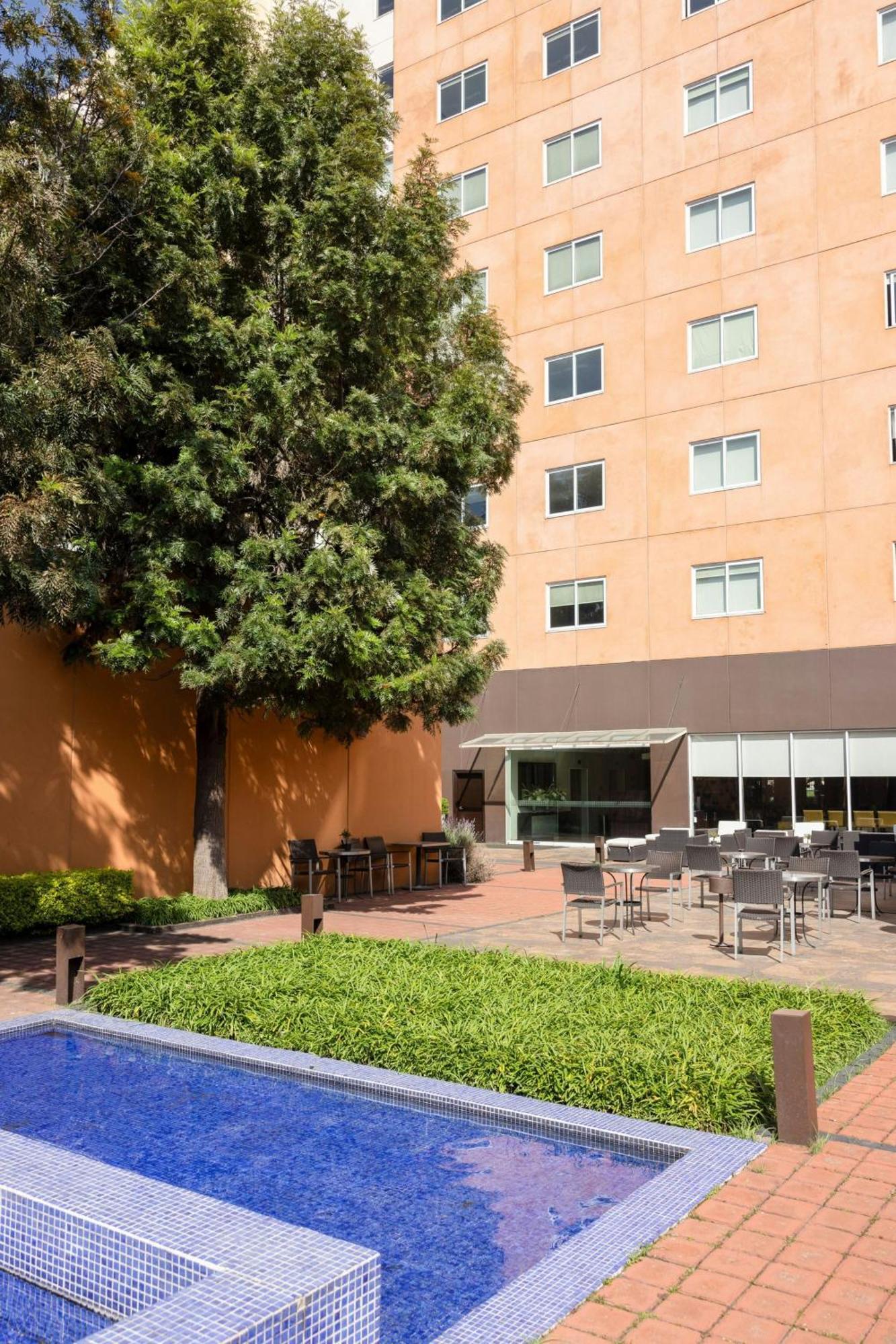 Courtyard Toluca Tollocan Extérieur photo